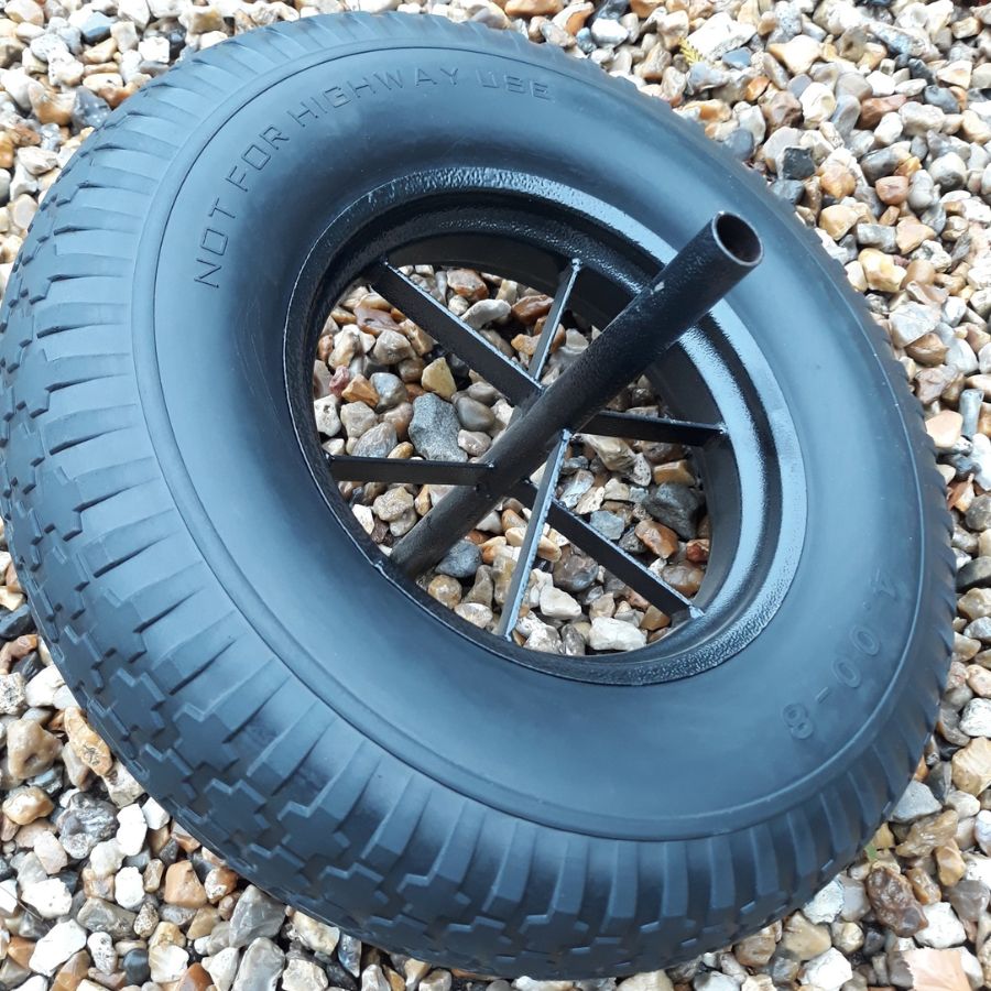 Roue de brouette increvable en mousse et en acier